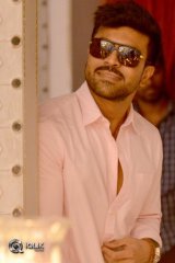 Ram Charan And Raghava Lawrence At Khaidi No 150 Movie Shooting